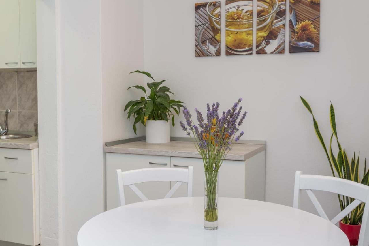 Apartment Petric Hvar Town Exterior foto