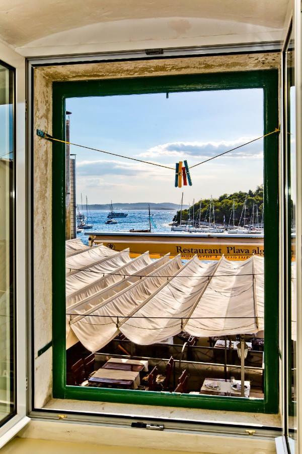 Apartment Petric Hvar Town Exterior foto
